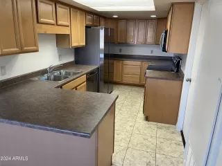 Photo #2: 6731587 Listing 