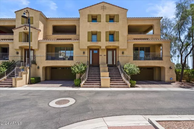 MLS: 6731749 Condo For Sale