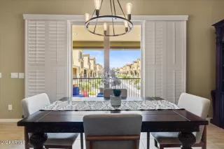 Photo #6: 6731749 Listing