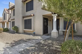 Photo #1: 6731912 Listing