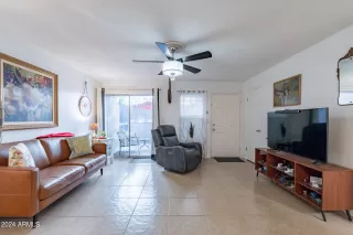 Photo #6: 6732030 Listing 