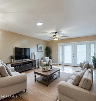 Photo #1: 6732136 Listing