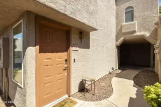 Photo #2: 6732699 Listing 