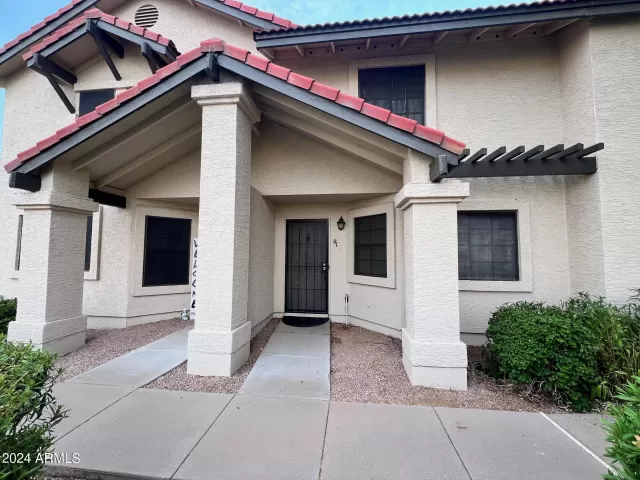 MLS: 6732710 Condo For Sale