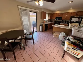 Photo #4: 6732710 Listing