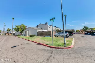 Photo #5: 6732785 Listing