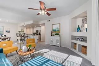 Photo #4: 6733148 Listing