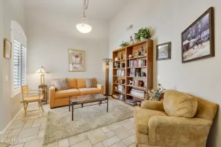 Photo #6: 6733416 Listing