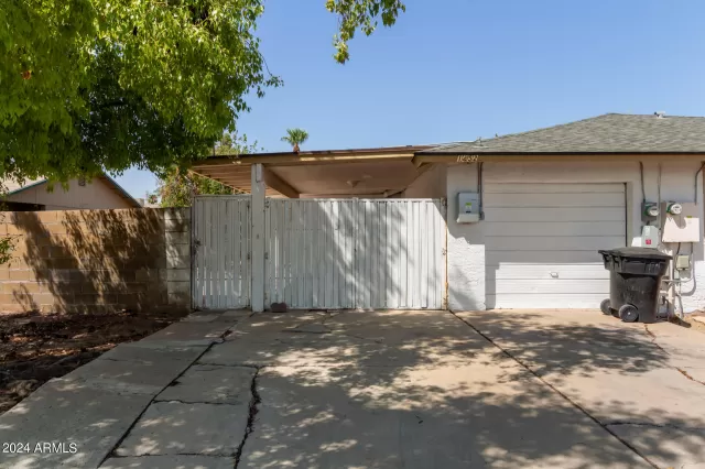 MLS: 6733481 Condo For Sale