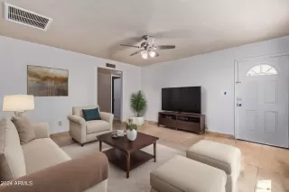 Photo #1: 6733481 Listing