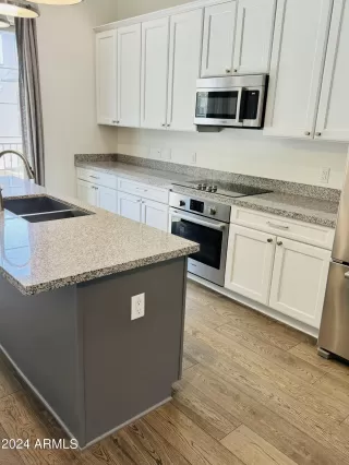 Photo #3: 6733535 Listing 