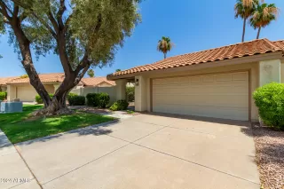 Photo #2: 6733589 Listing