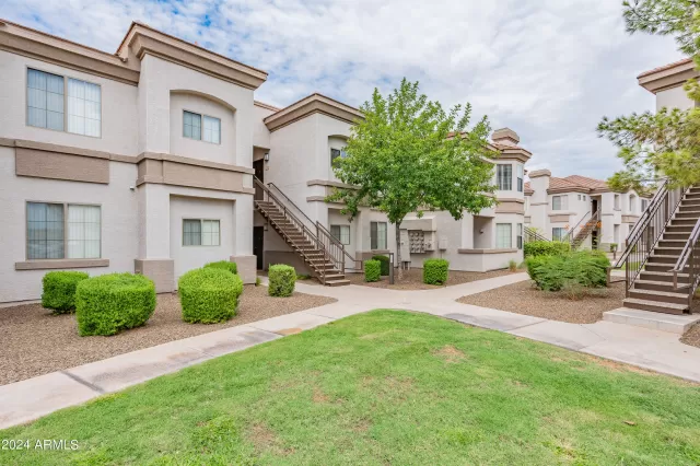 MLS: 6733769 Condo For Sale