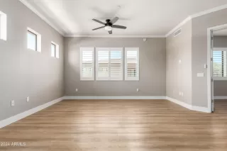 Photo #3: 6733816 Listing