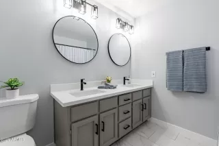 Photo #5: 6733847 Listing 