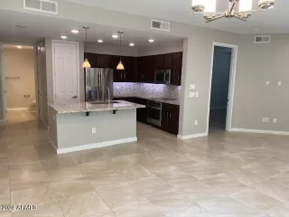 Photo #2: 6733858 Listing 