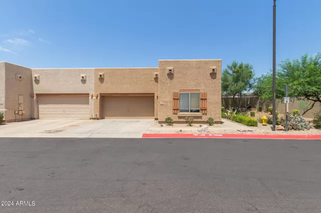 MLS: 6733866 Condo For Sale