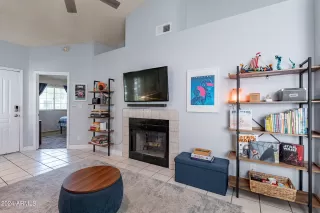 Photo #2: 6733997 Listing 