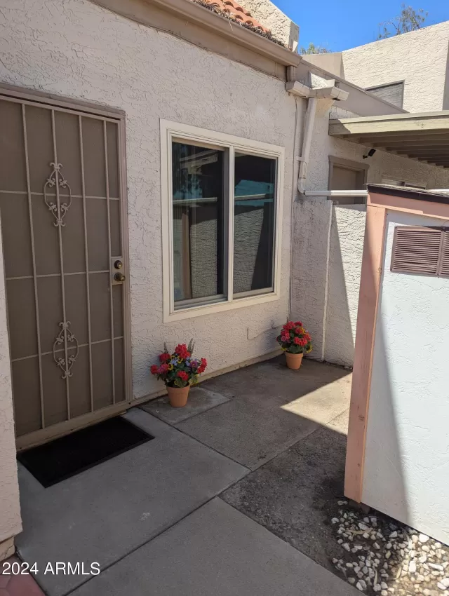 MLS: 6734150 Condo For Sale