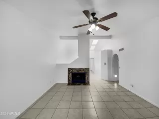 Photo #3: 6734204 Listing