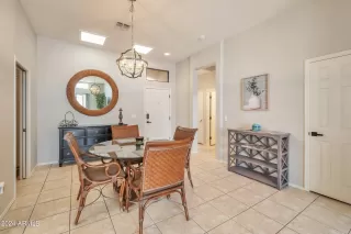 Photo #5: 6734678 Listing