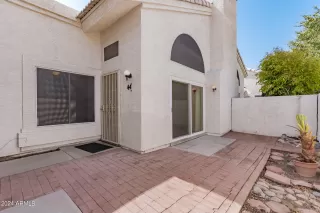 Photo #5: 6734914 Listing