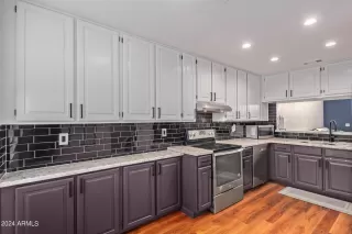 Photo #2: 6735110 Listing