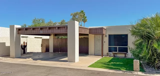 MLS: 6735115 Condo For Sale