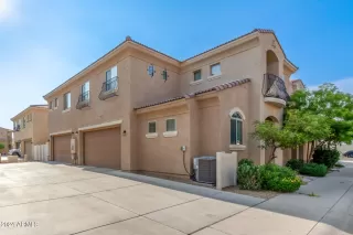 Photo #2: 6735159 Listing 