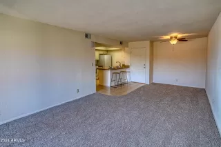 Photo #2: 6735186 Listing