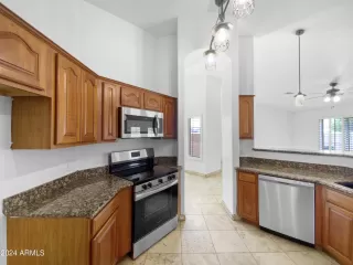 Photo #5: 6735374 Listing 