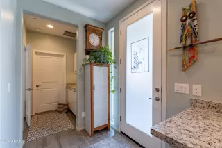 Photo #3: 6735534 Listing 