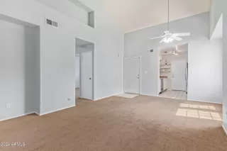 Photo #3: 6735581 Listing