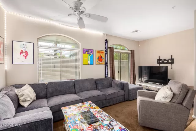 MLS: 6735697 Condo For Sale