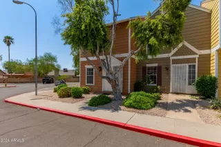 Photo #4: 6735953 Listing 