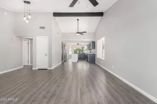 Photo #4: 6736454 Listing 