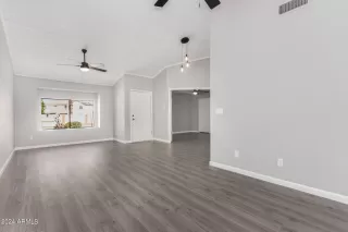 Photo #5: 6736454 Listing 