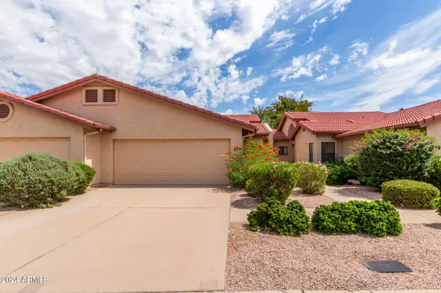 MLS: 6737084 Condo For Sale