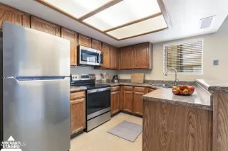 Photo #1: 6737704 Listing