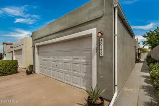 Photo #3: 6737720 Listing