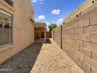 Photo #5: 6737791 Listing 