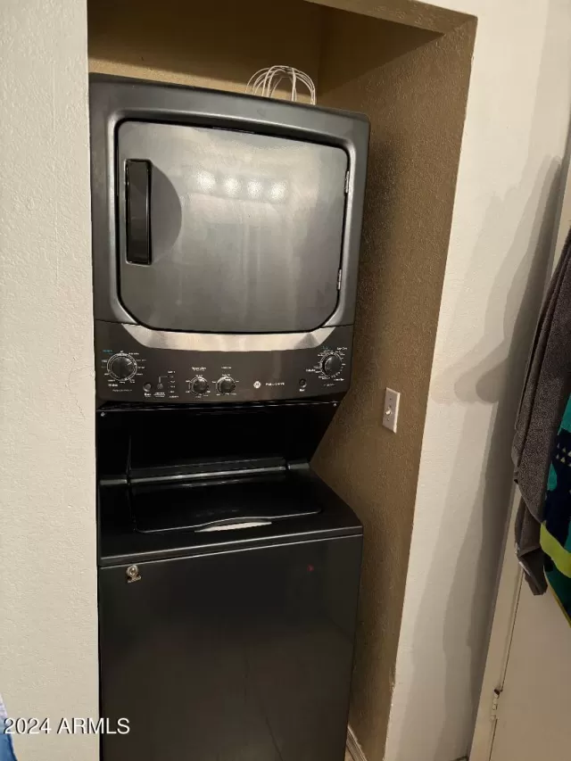 MLS: 6737804 Condo For Sale