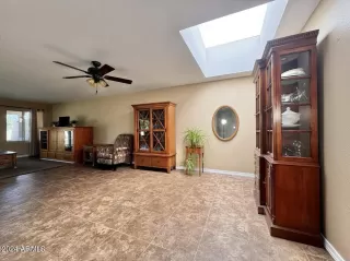 Photo #4: 6737992 Listing