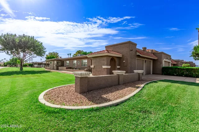 MLS: 6737998 Condo For Sale