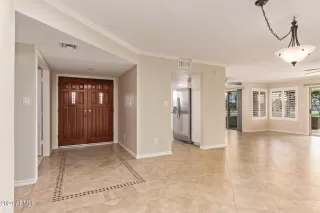 Photo #6: 6737998 Listing