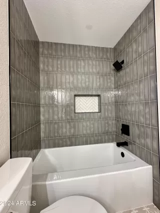 Photo #6: 6738104 Listing