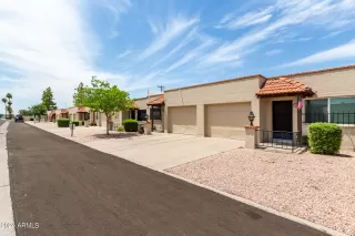 Photo #2: 6738761 Listing 