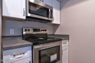 Photo #3: 6738770 Listing 