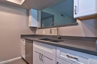 Photo #4: 6738770 Listing 