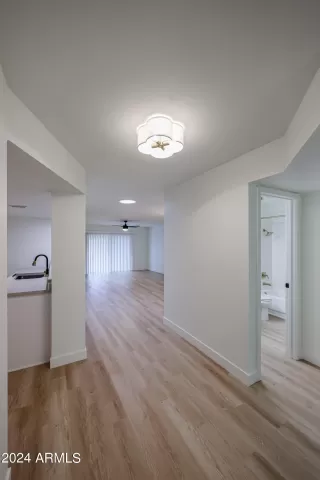 Photo #5: 6738800 Listing 